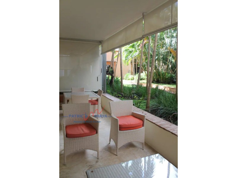 Apartamento en alquiler, 1 habitaciones, con piscina y parqueo, Zona colonial, Santo Domingo