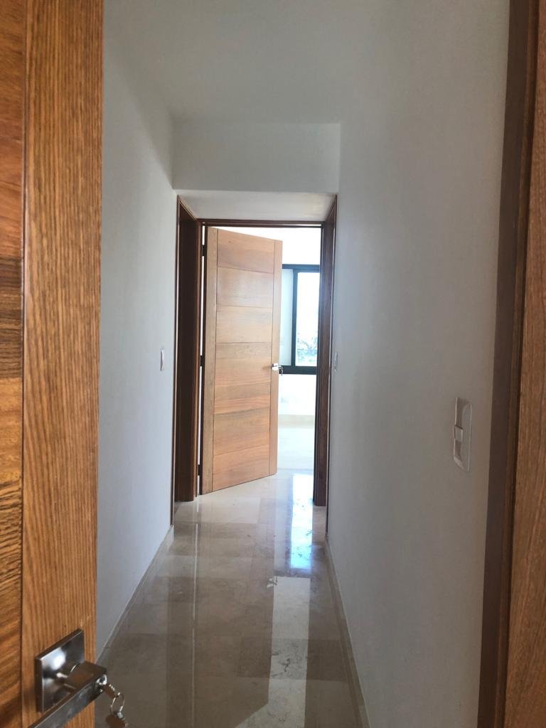 VENTA APARTAMENTOS 4 Y 8 NIVEL CERROS DE GURABO